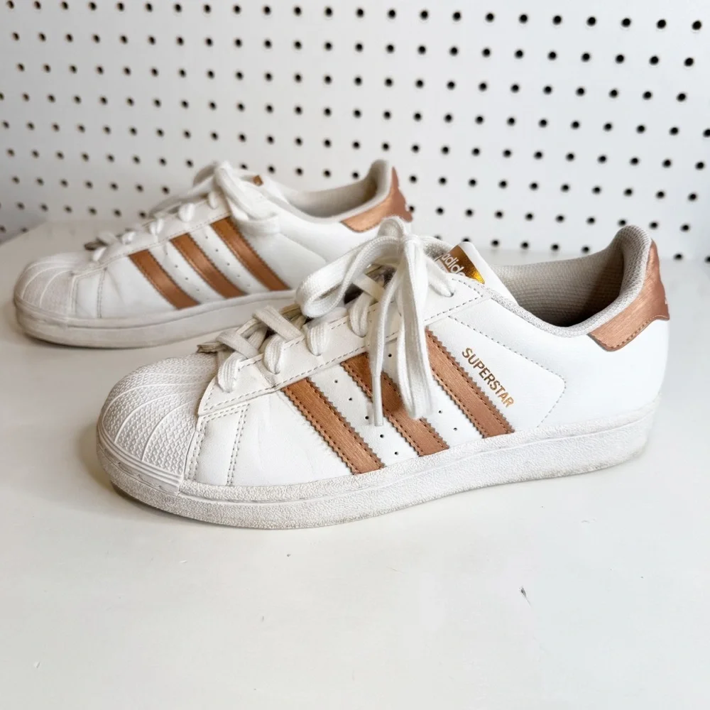 Adidas‎ Originals | Superstar White Copper Sneakers — Shell Toe Shoes Sz. 6